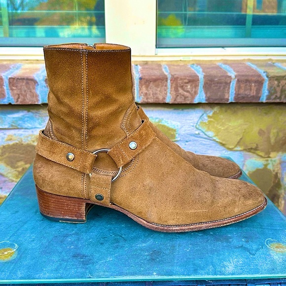 Saint Laurent Wyatt Boots - Picture 1 of 6